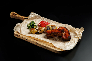 Свиное ребро томпленое в печи с картофелем